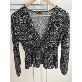 Blouse noir à taches...