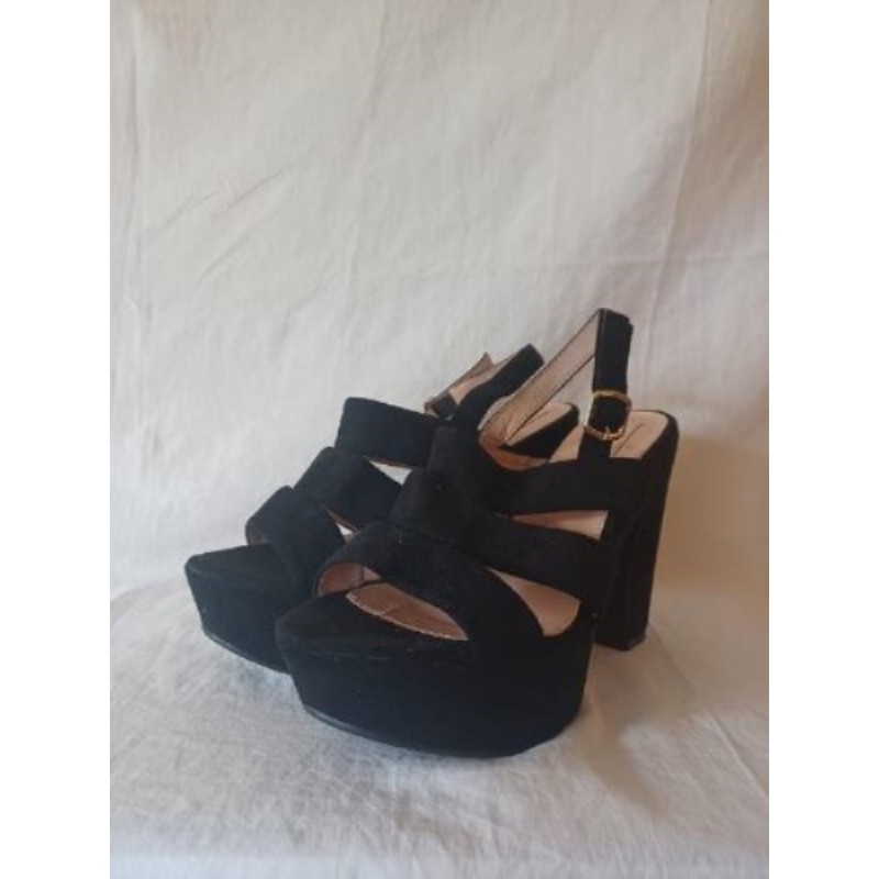 Sandale à talon noir 41