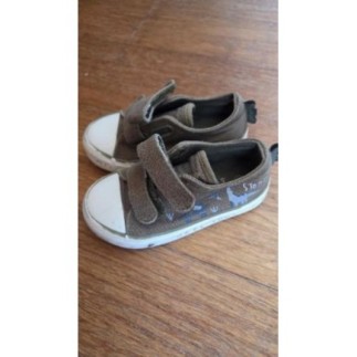 Baskets kaki Charlie...