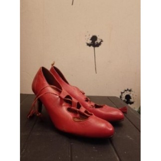 Talon rouge lacets 38