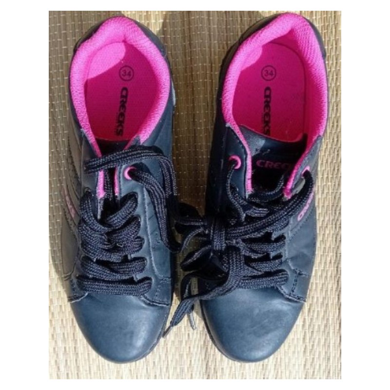 Creek noire taille 34 lacets