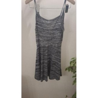 Robe fille HM taille 11ans 