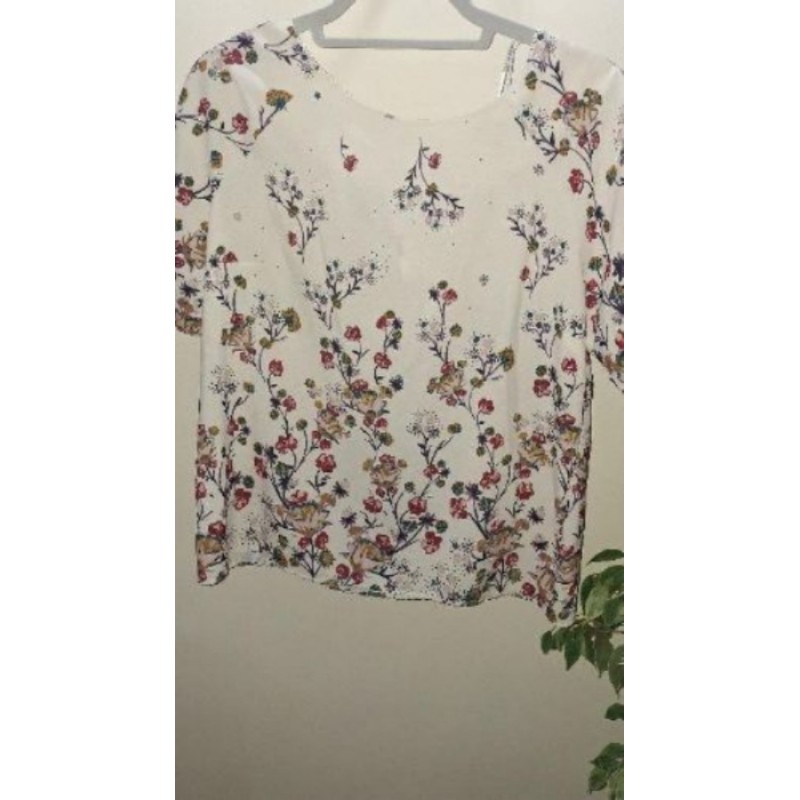 Chemise fleuri taille 40