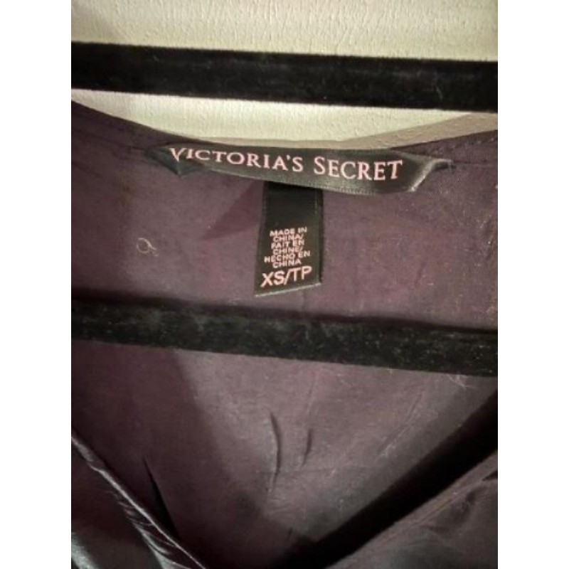 Petite robe noir Victoria,s secret 