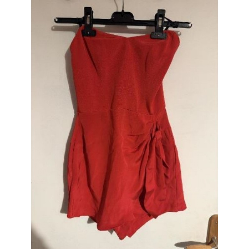 Élégant combishort bustier Jennifer Hope de couleur rouge. Combishort bustier Jennifer Hope rouge – 