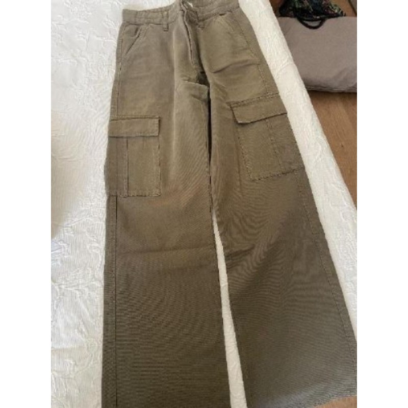 Pantalon cargo kaki 38. Strasivarus