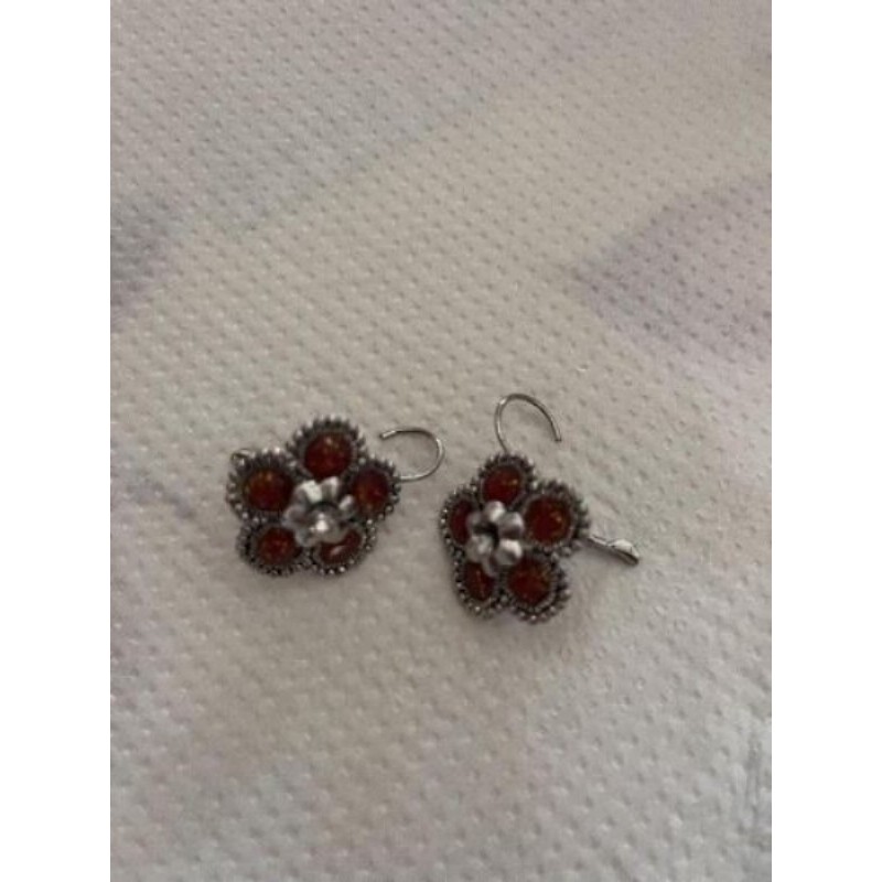 Boucles d’oreilles rouges fleurs