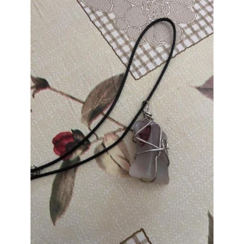 Collier grosse pierre