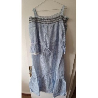 Robe raye blanc ,bleu 