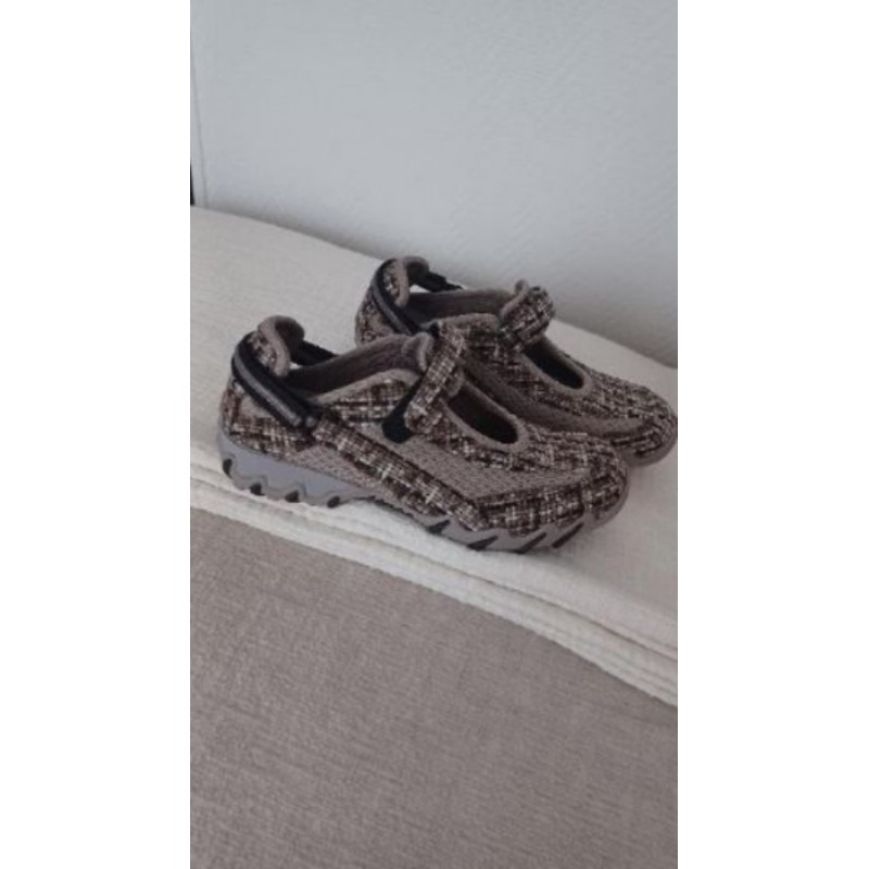 Basket Allrounder tissus marron T37 Neuf 