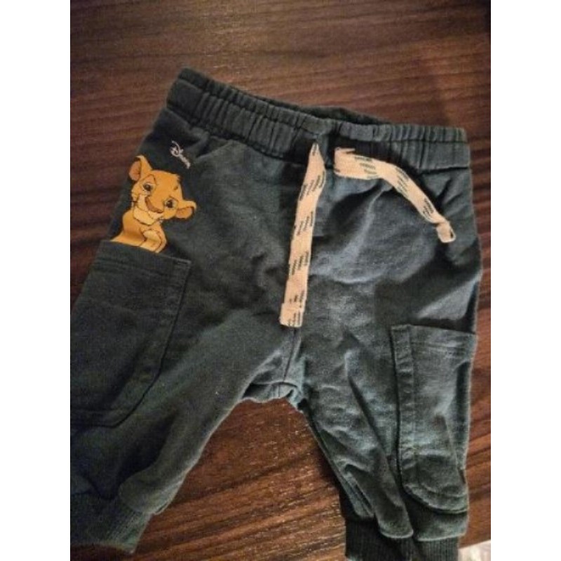 Jogging vert Le Roi Lion - Kiabi - 1 mois