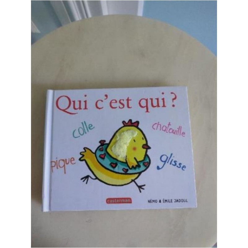 Qui c'est qui ? Livre à toucher 