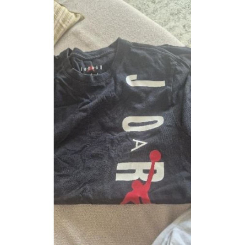 T shirt jordan noir blanc rouge Taille M