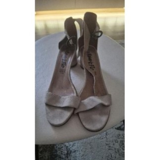 Chaussure rose talon 40