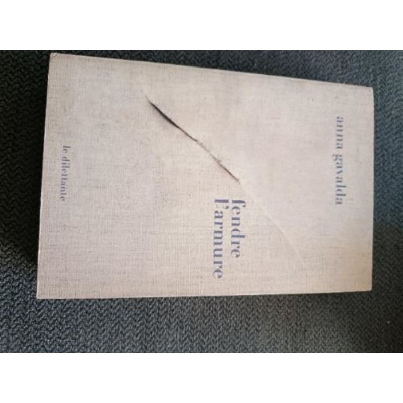 Fendre l'armure 