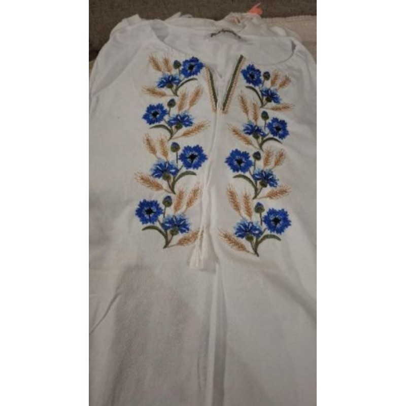 T-shirt blanche brodée  12 ans