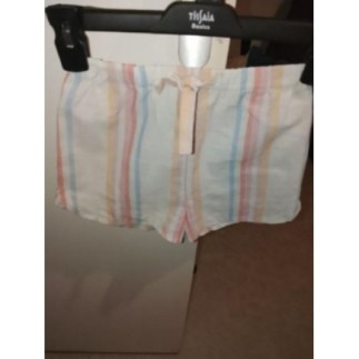 Short fille 4/5 ans marque...