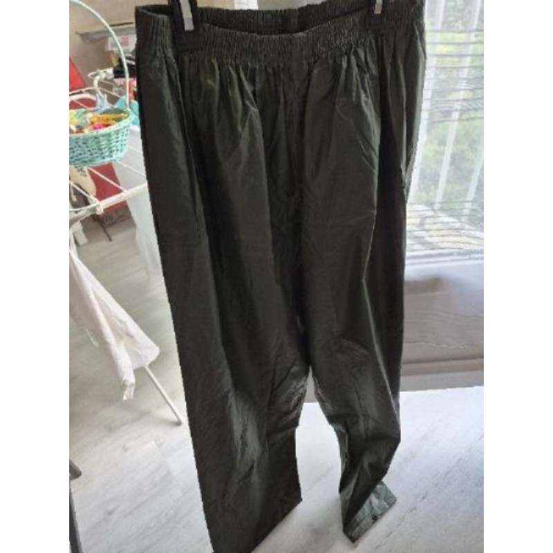 Pantalon kaki imperméable- Taille 2XL