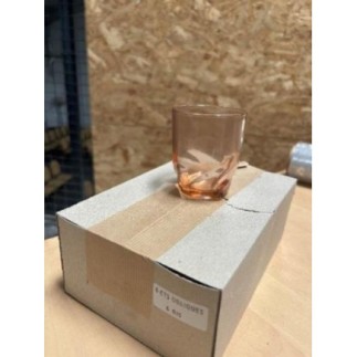 Lot de 6 verres roses neufs 