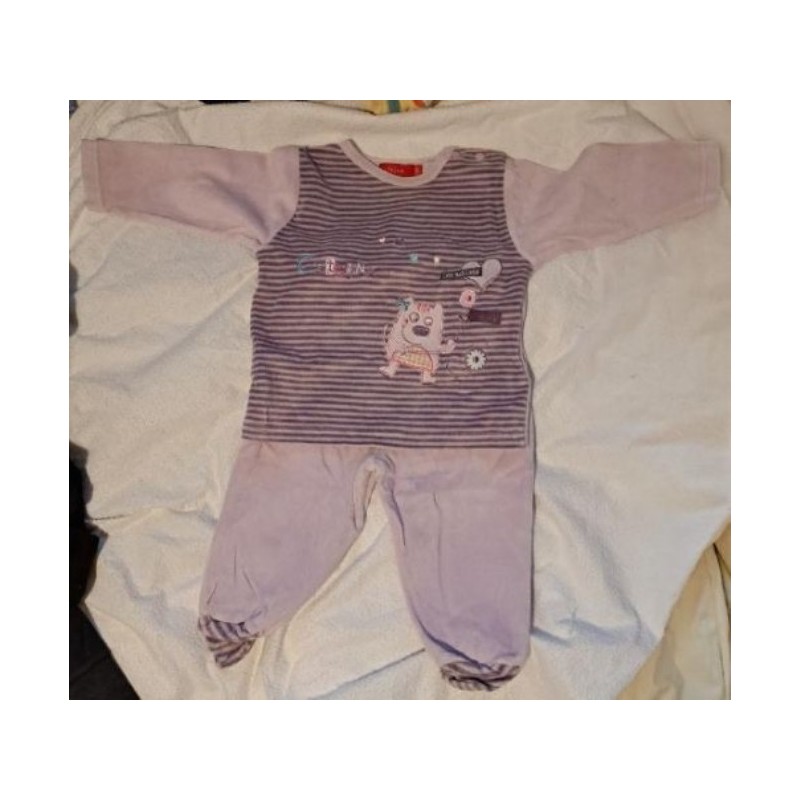Pyjama 2 pièces avec haut mauve à rayures motif chien et bas pantalon mauve, marque Tissaia, 12 mois