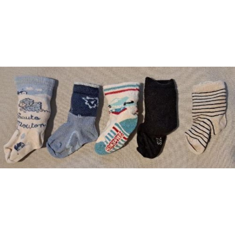 Chaussettes bébé de différentes marques et tailles, avec des tons bleus (1 lot de 5 paires)