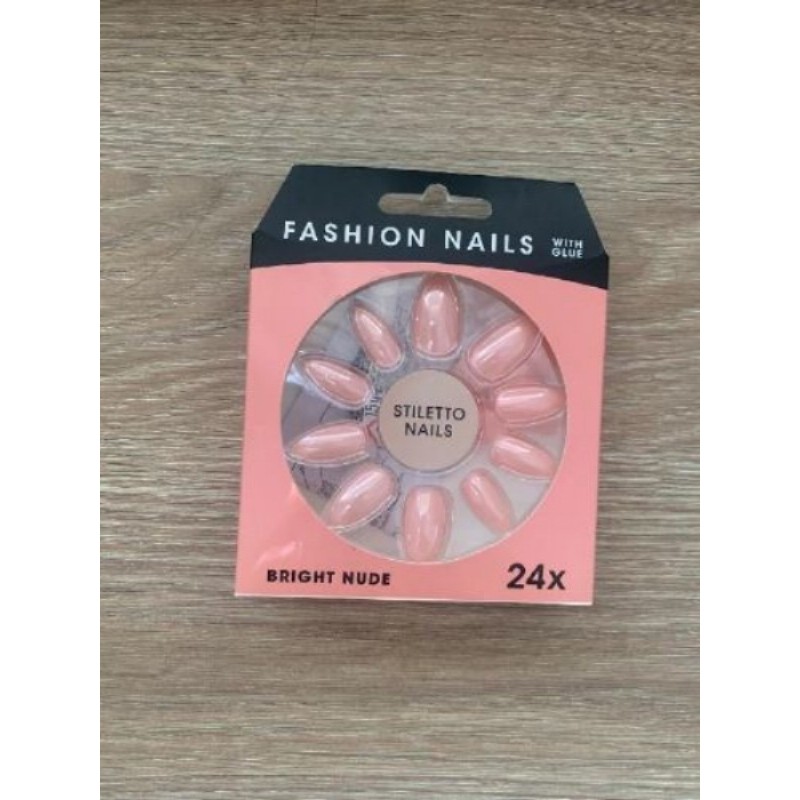 Faux ongles neufs - nude 