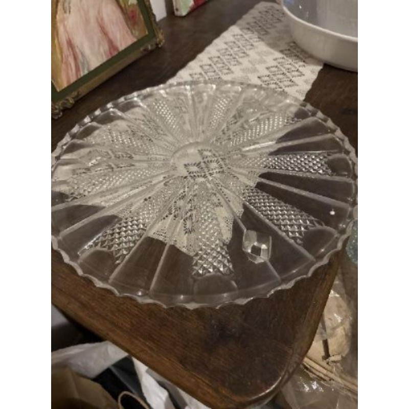 Plat rond de présentation en verre 