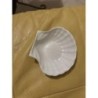 Coupelle en porcelaine blanche en forme de coquillage