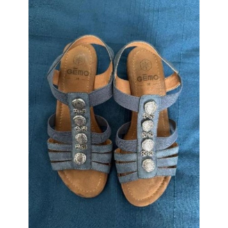 Sandalelette bleue 38