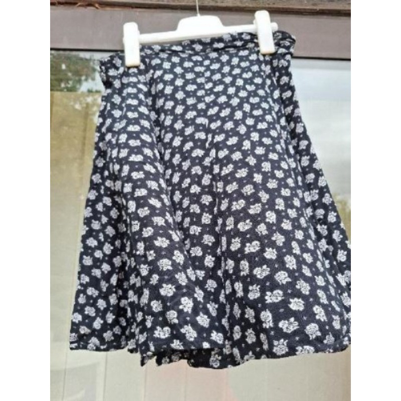 JUPE NOIR FLEURS BLANCHES FASHION STUDIO