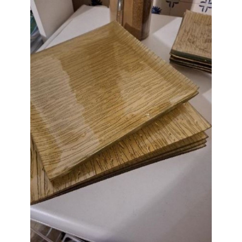LOT 6 GRANDES ASSIETTES CARREES DOREES