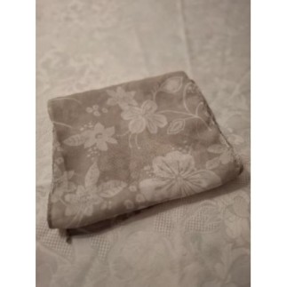 FOULARD GRIS FLEURS BLANCHES