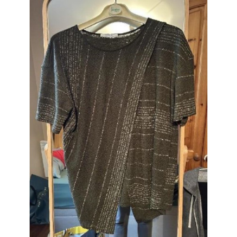 TEE shirt femme vert foncé Zara