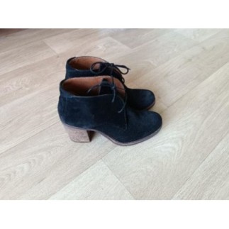 Chaussure en daim TEXTO...