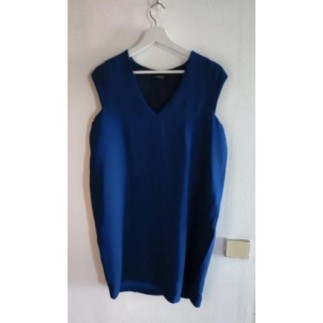Robe sans manches bleu roi....