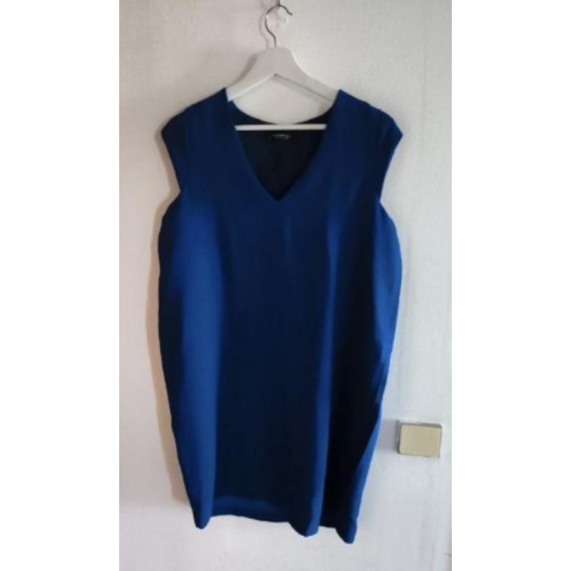 Robe sans manches bleu roi. Taille M. Marque Mango