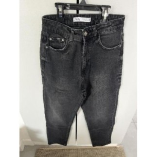 Jean noir évasé Zara taille 34