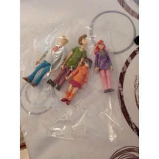4 personnages scoobi doo