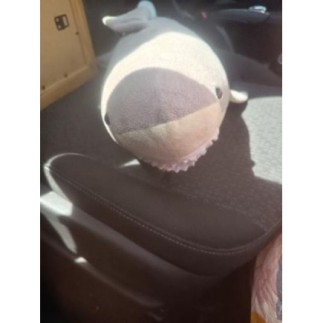 REQUIN PELUCHE