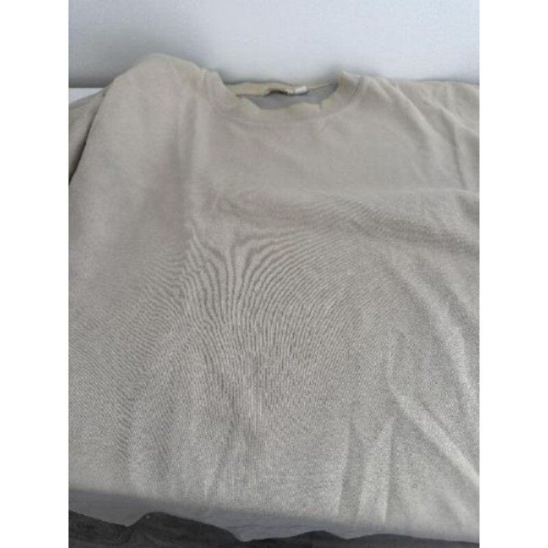 Sweat beige uniqlo