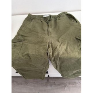 Pantalon bershka kaki 