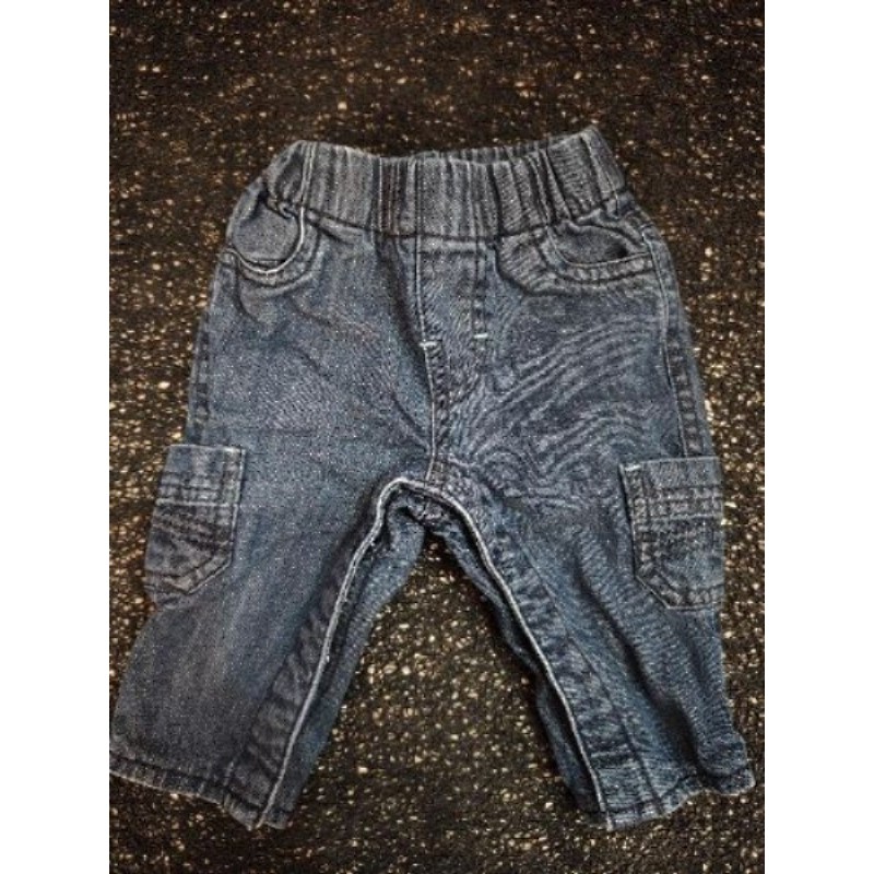 Jean 1 mois avec ouverture par l'entre jambe marque "Verbaudet"