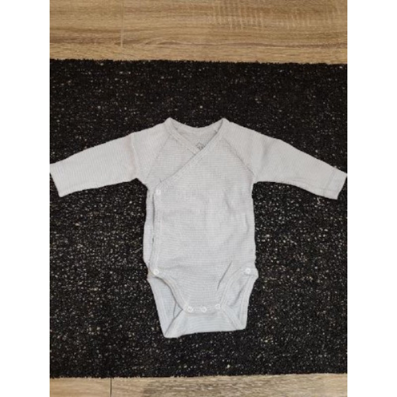 Body cache coeur manches longues 1 mois marque "Tex"