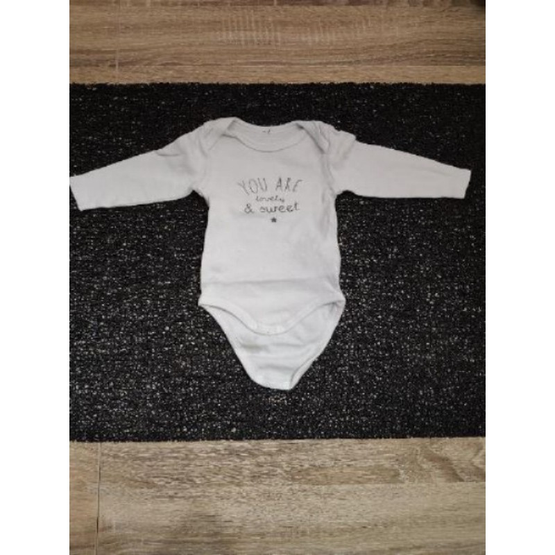 Body manches longues 3 mois marque "Kiabi"