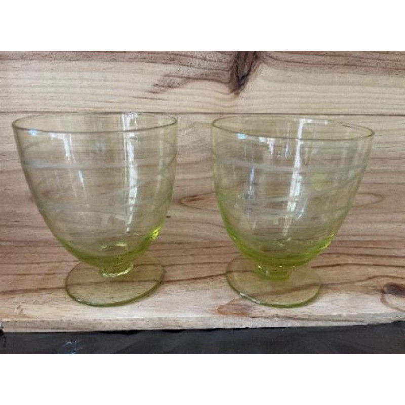 Lot 2 verres à eau vert