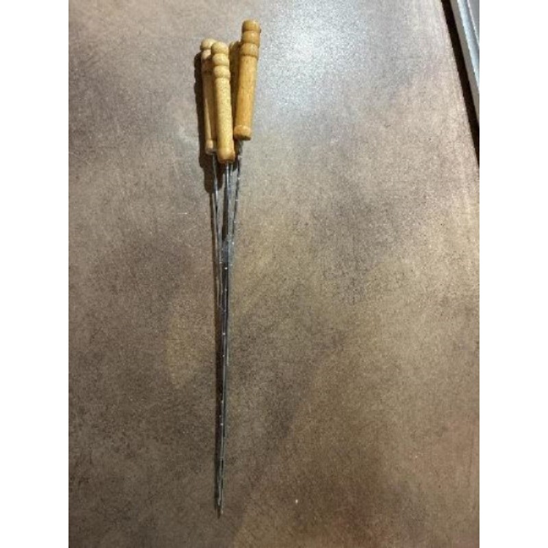 Lot 4 pics à brochettes 