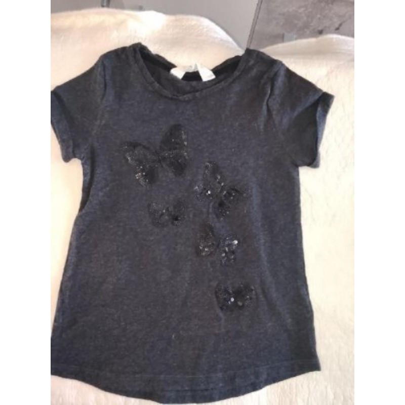 T-shirt fille marque h&m 4 à 6 ans
