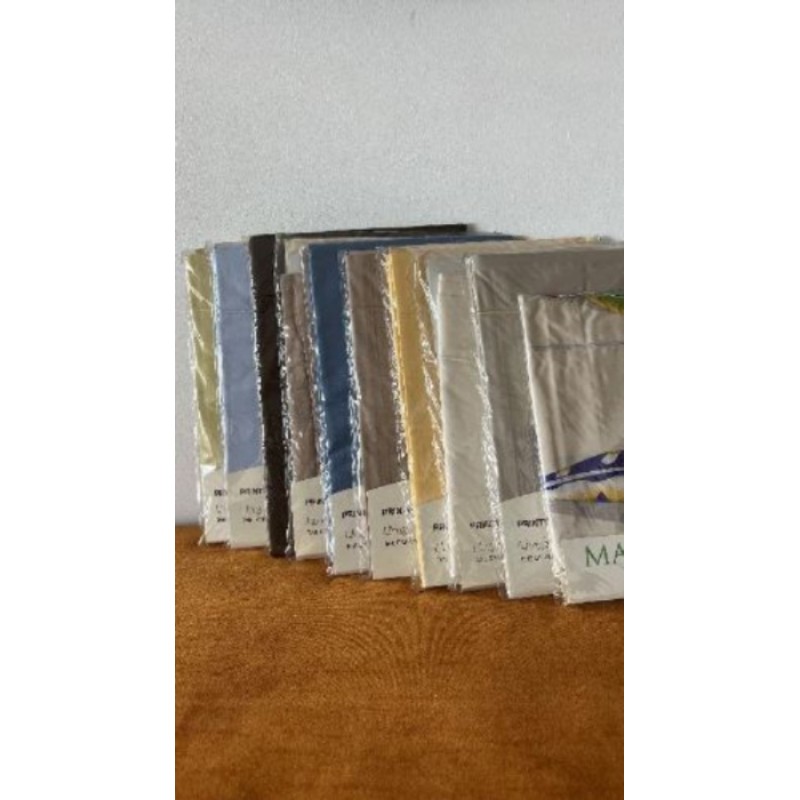 PRINTEMPS - Taie d'oreiller - 65x65 cm - Coloris assortis