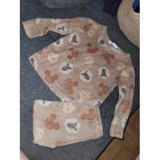 Pyjama ZARA mouton 2 ans...