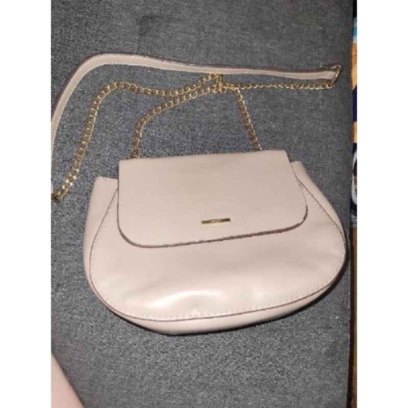 Sac à main bershka beige 
